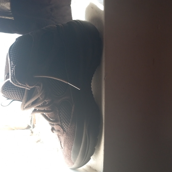 ADIDAS - Picture 2 of 2